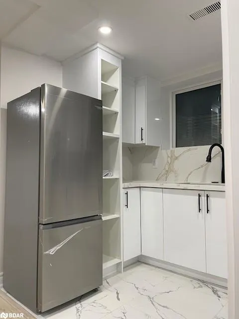 130 Lady Dolores Avenue, #Basement