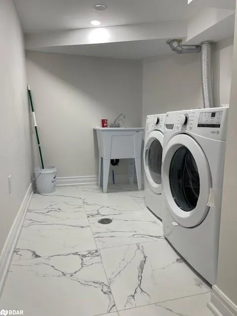 130 Lady Dolores Avenue, #Basement