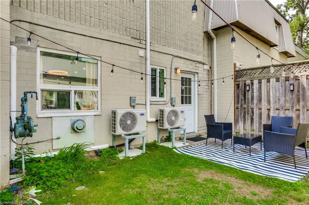 271 Thames Street, #19