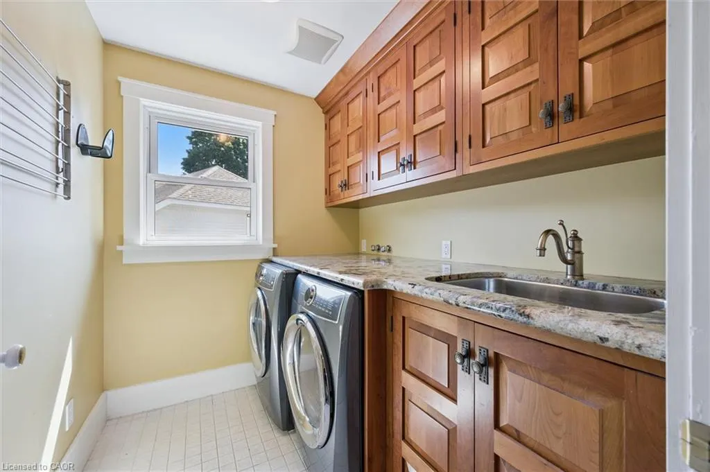 349 Meadowvale Place