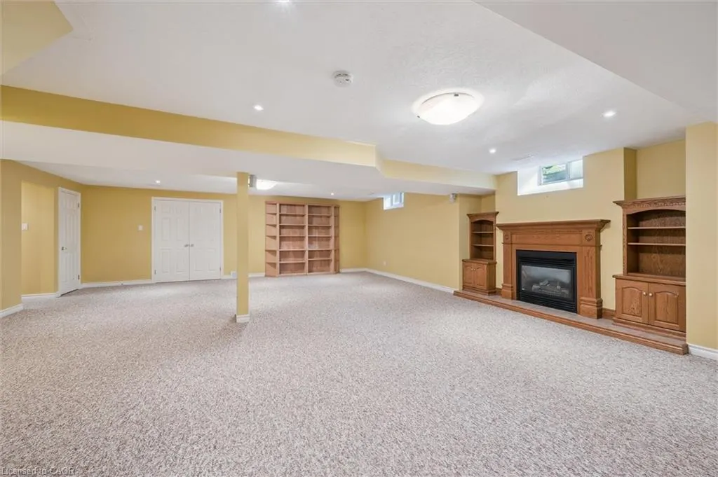 349 Meadowvale Place