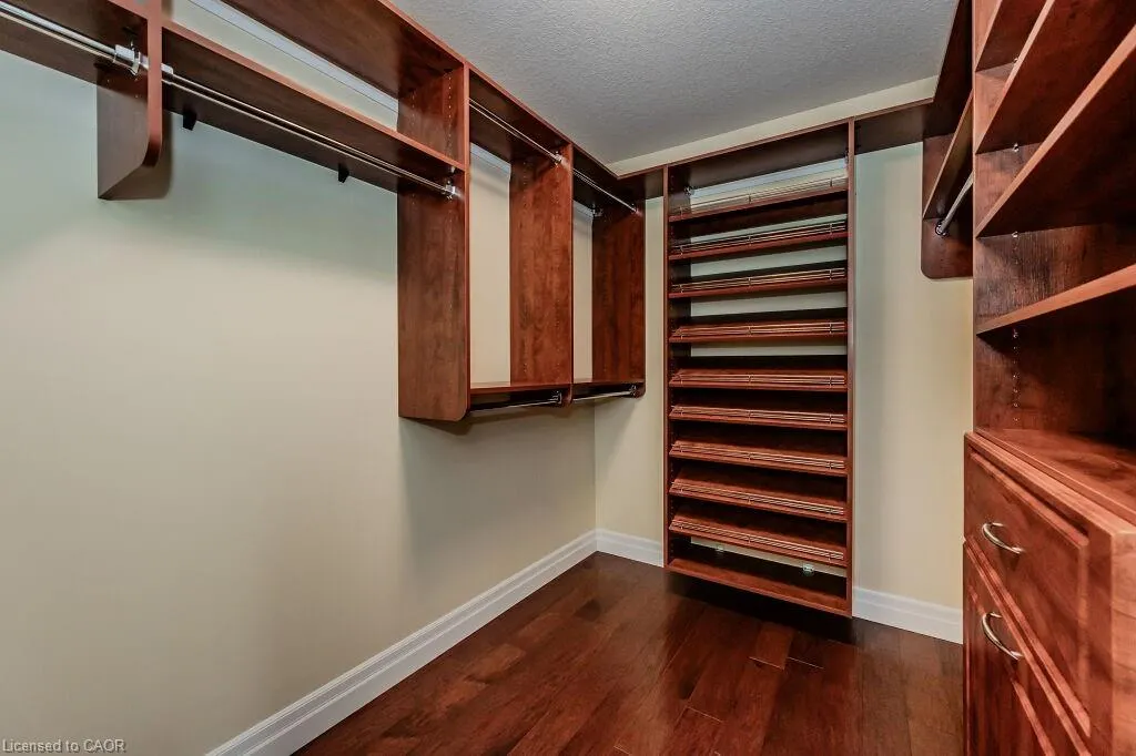 435 Winchester Drive, #14