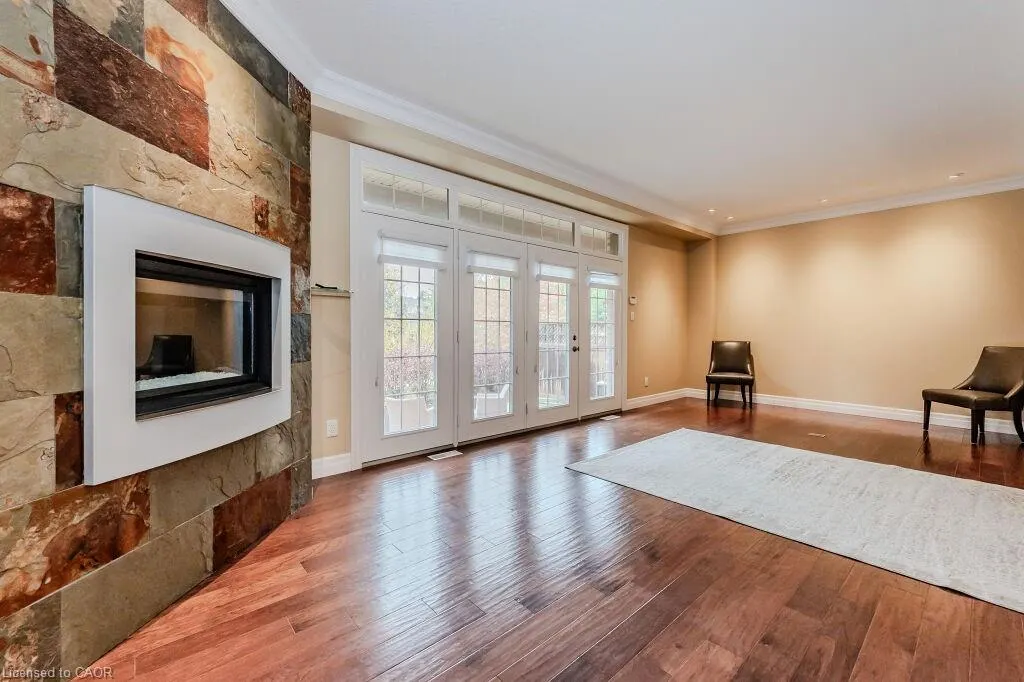 435 Winchester Drive, #14