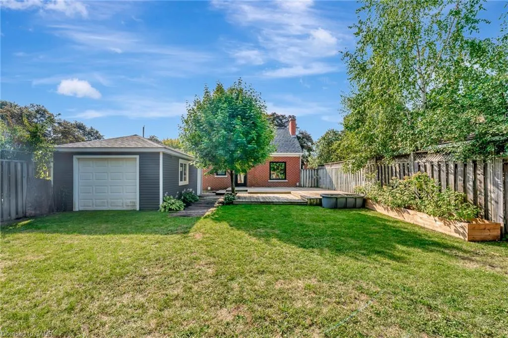 254 Pinewood Place