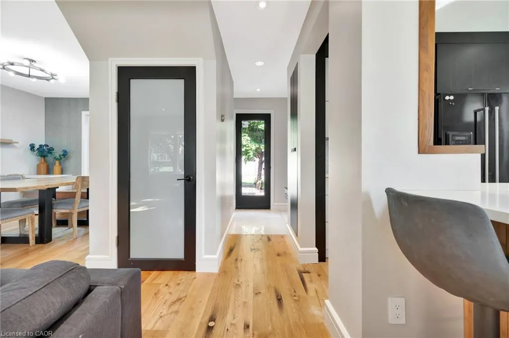 254 Pinewood Place