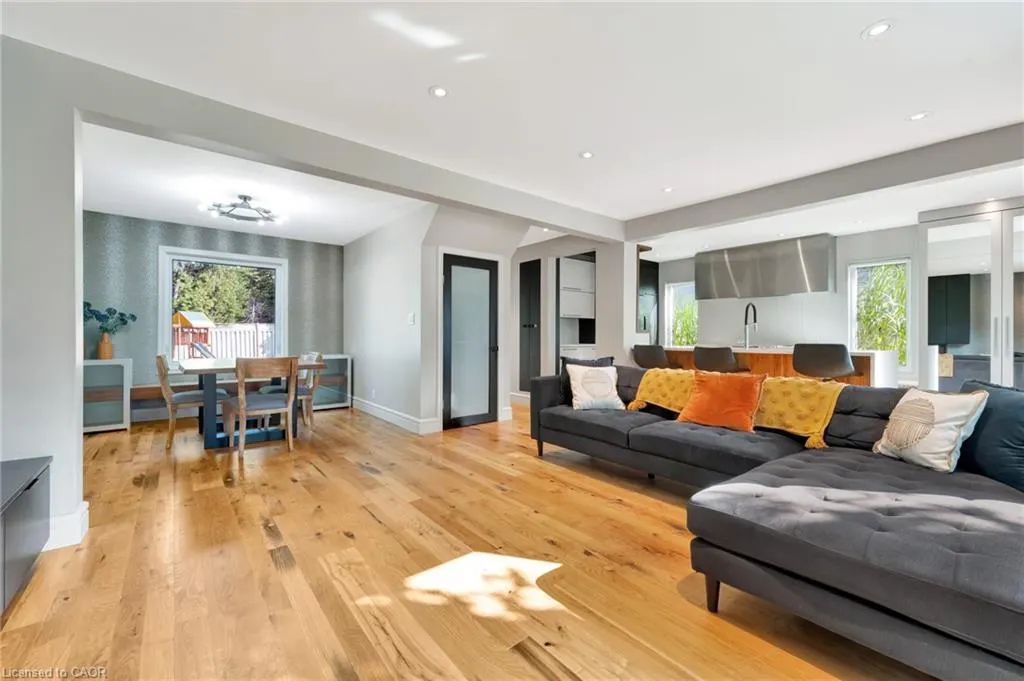 254 Pinewood Place