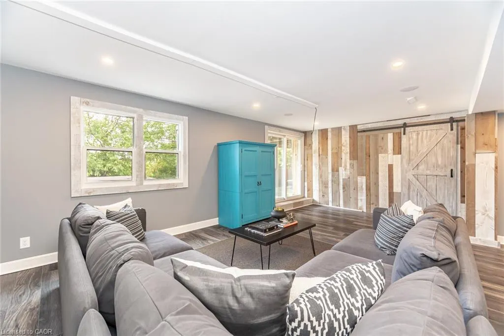 362 Prince Of Wales Drive