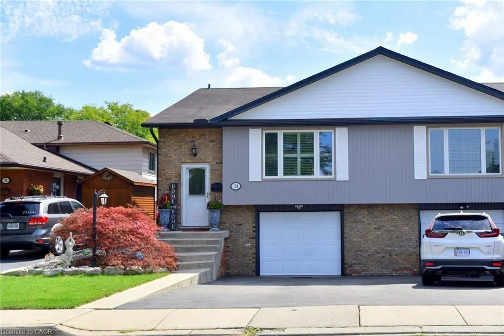 39 Markson Crescent