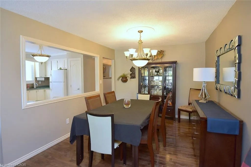 39 Markson Crescent