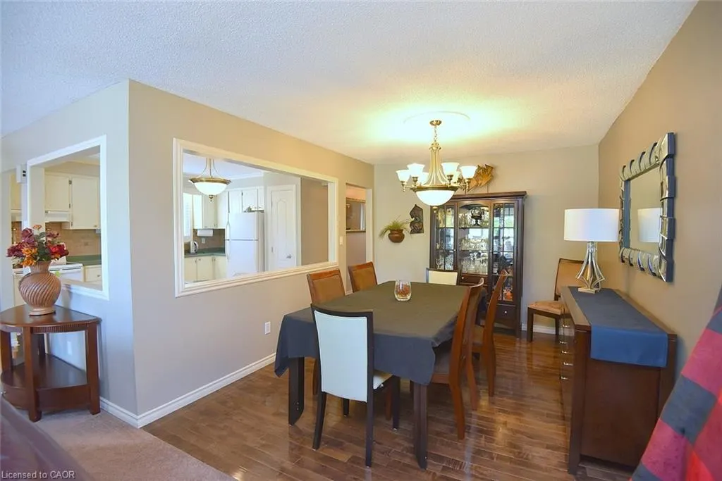 39 Markson Crescent