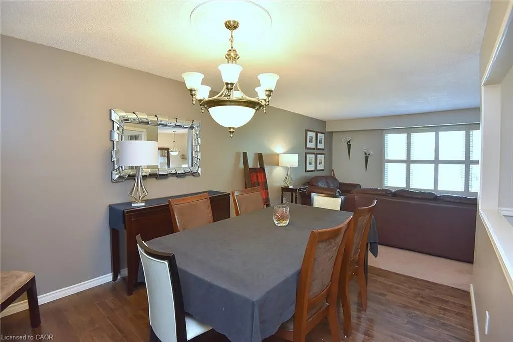 39 Markson Crescent