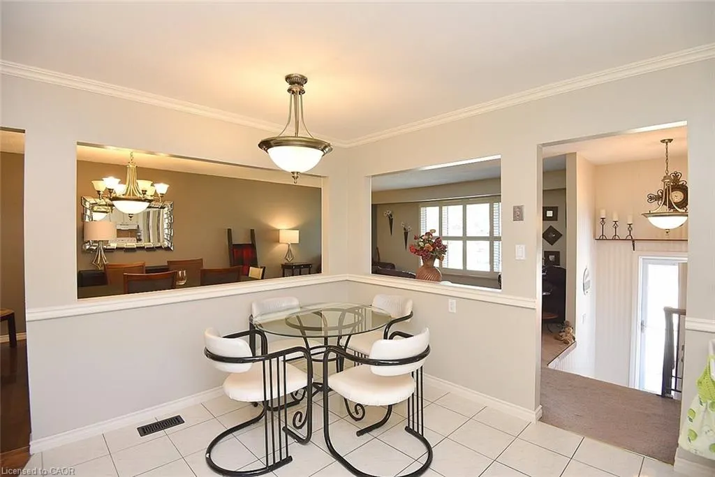 39 Markson Crescent