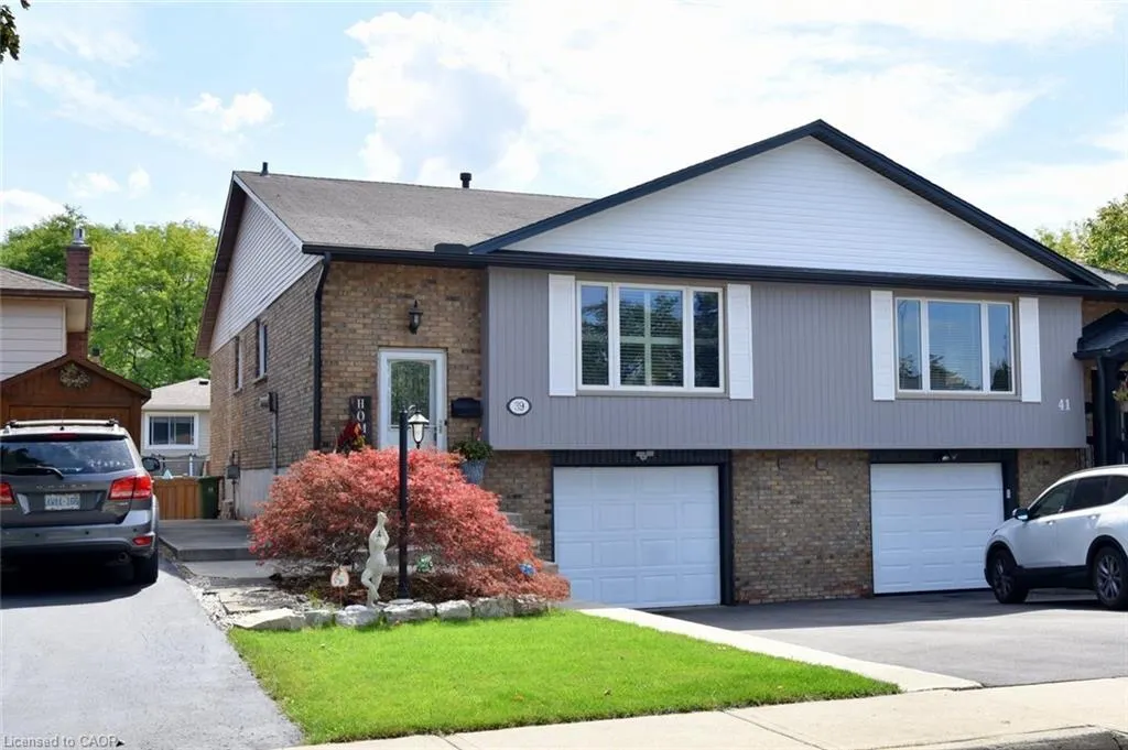 39 Markson Crescent