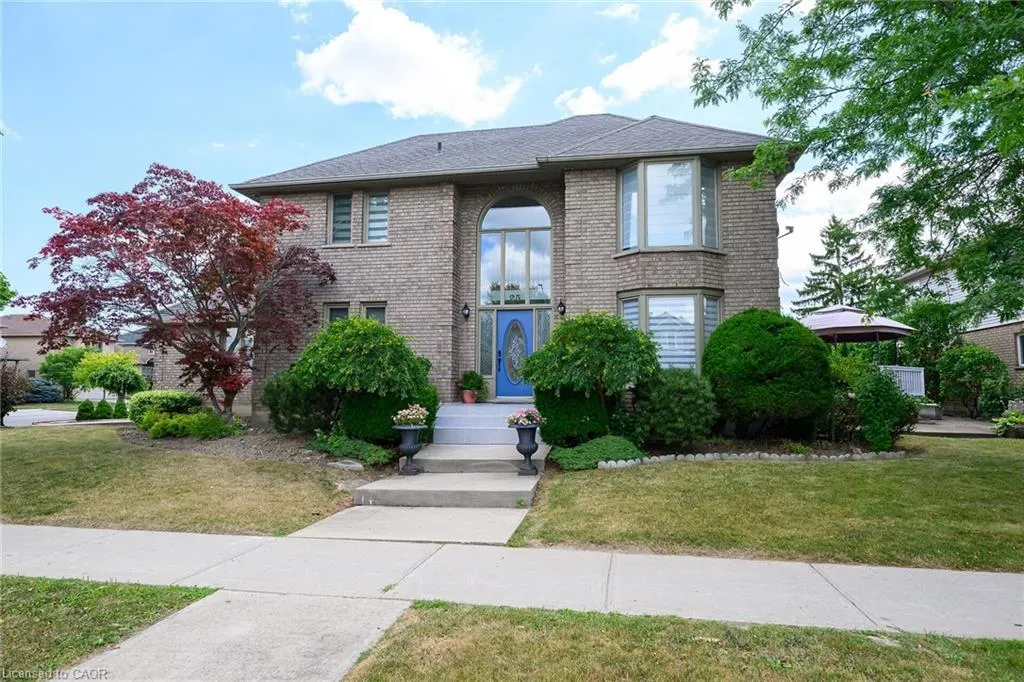 25 Highbury Drive