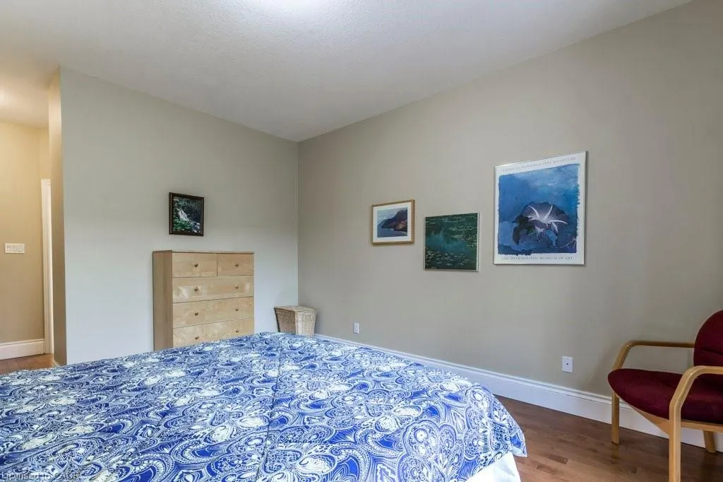 2141 Caroline Street, #8
