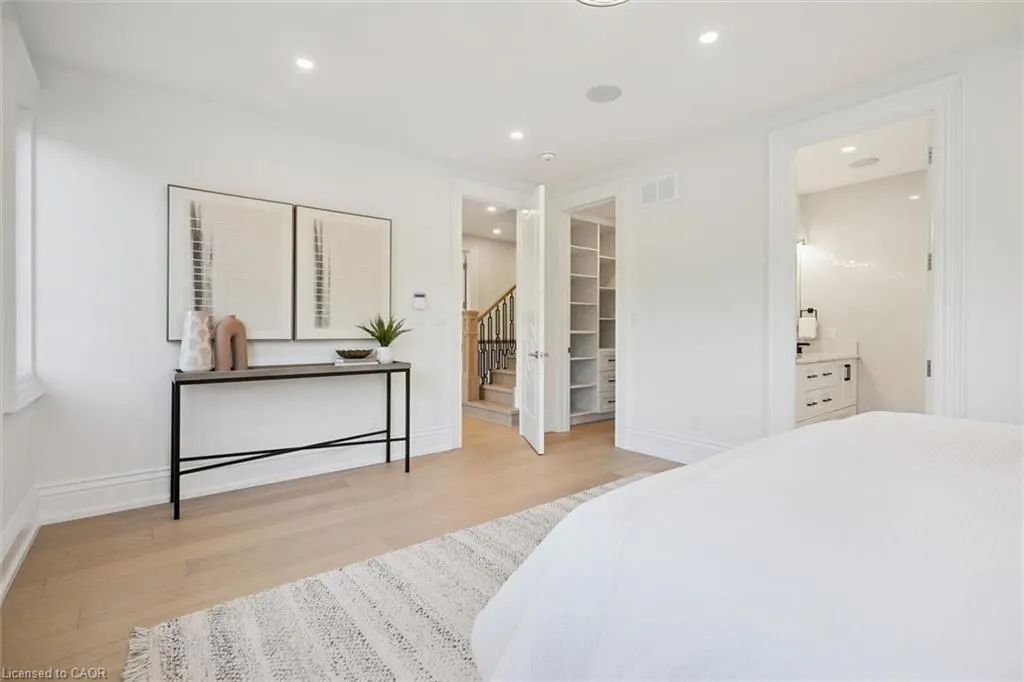 452 Rothesay Place