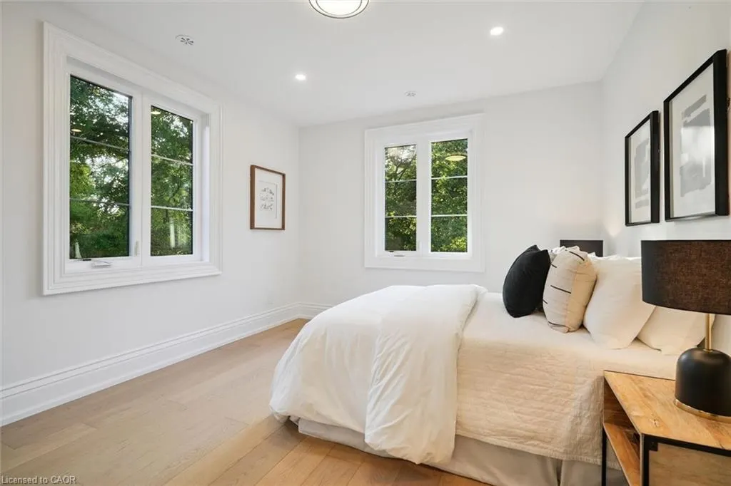 452 Rothesay Place