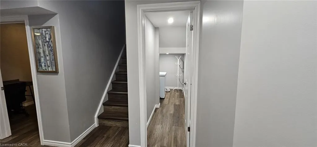 8769 Dogwood Crescent