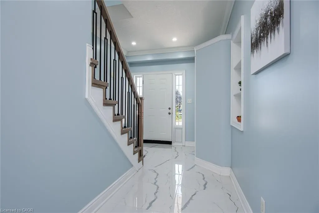 2 Valebrook Street
