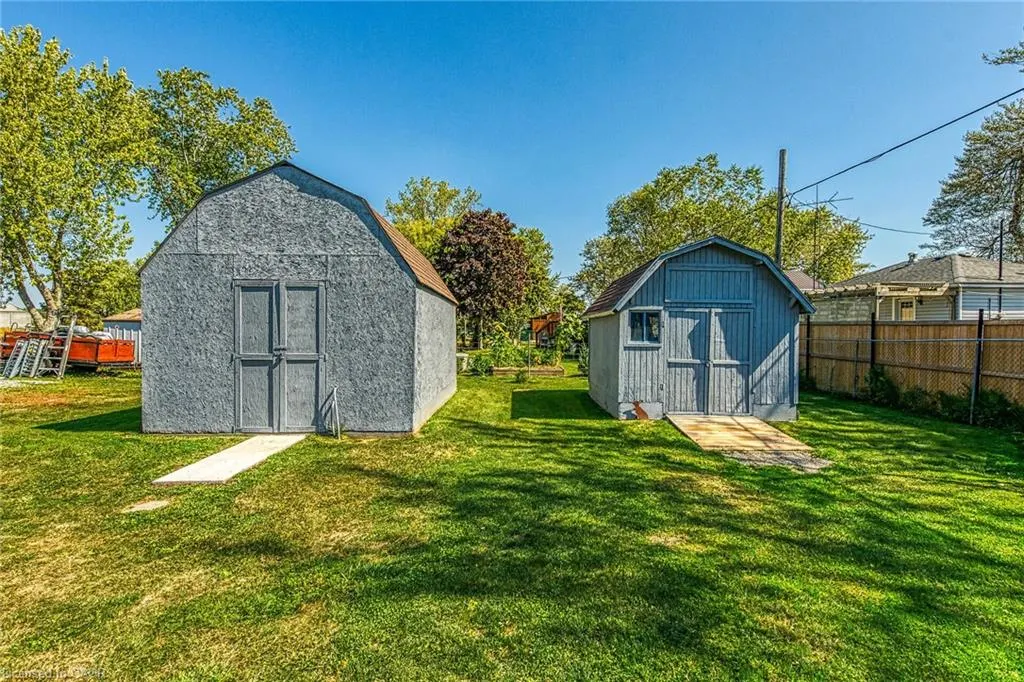 1645 Lakeshore Road