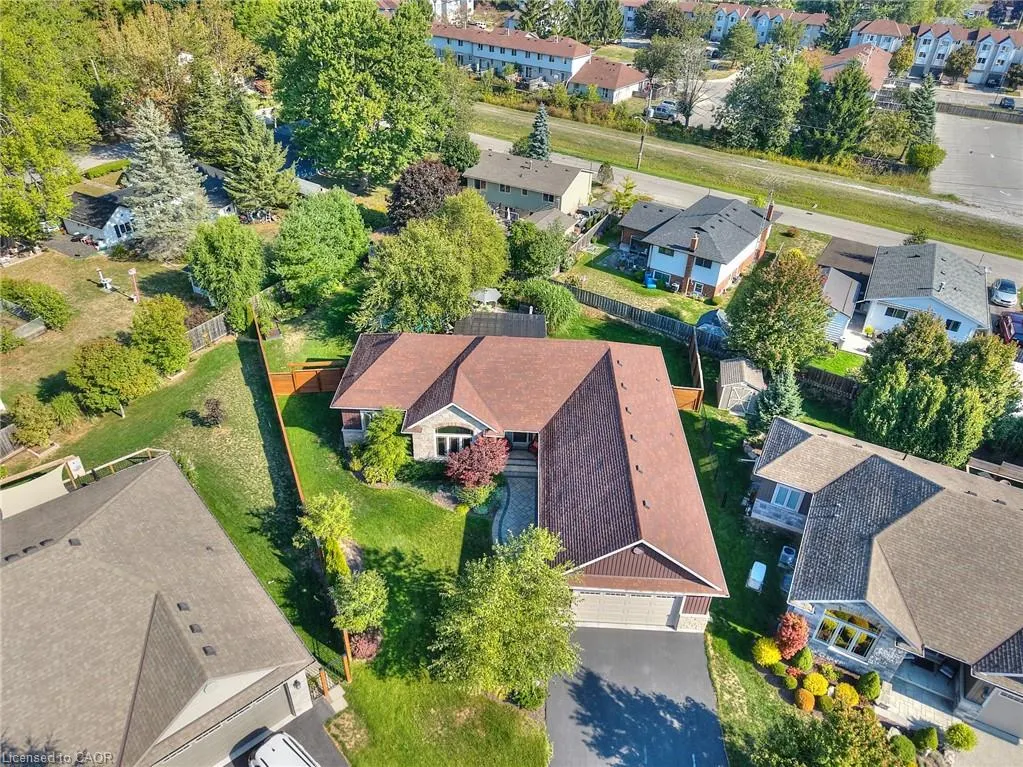 49 Postma Drive