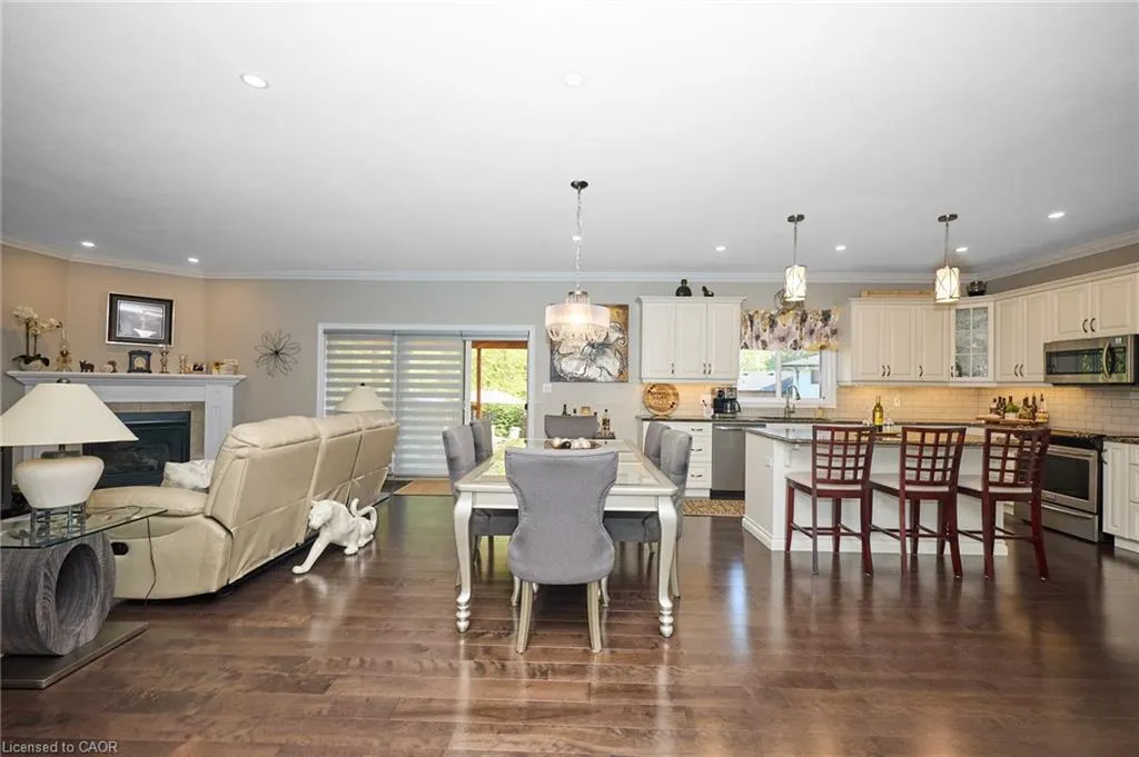 49 Postma Drive