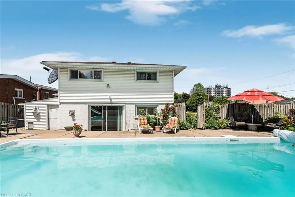86 Ranchdale Drive