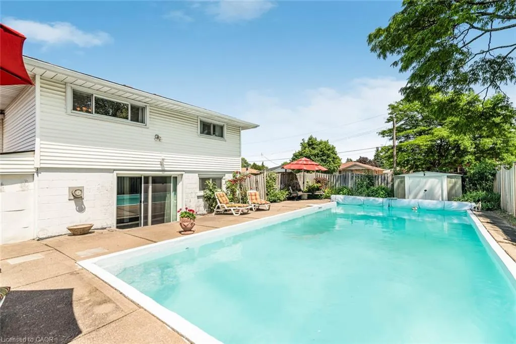 86 Ranchdale Drive