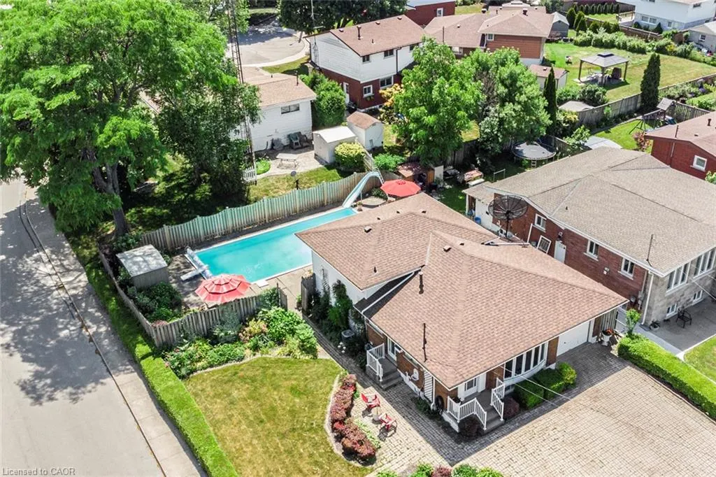86 Ranchdale Drive