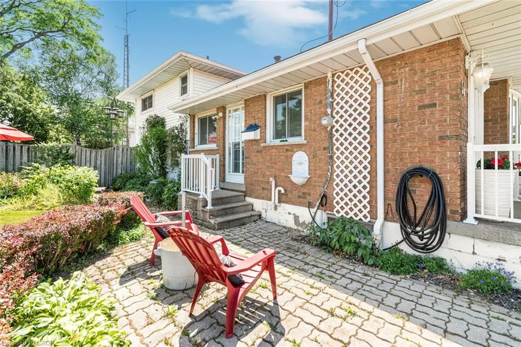86 Ranchdale Drive