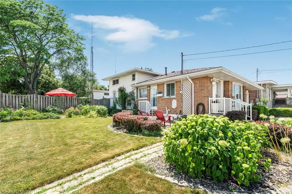 86 Ranchdale Drive