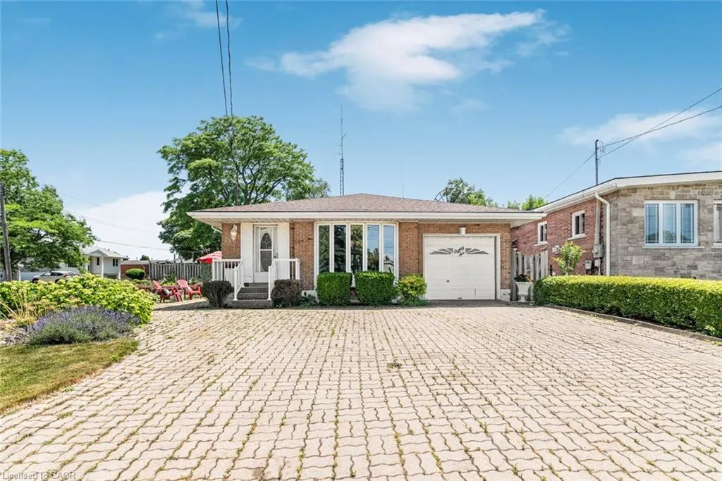 86 Ranchdale Drive