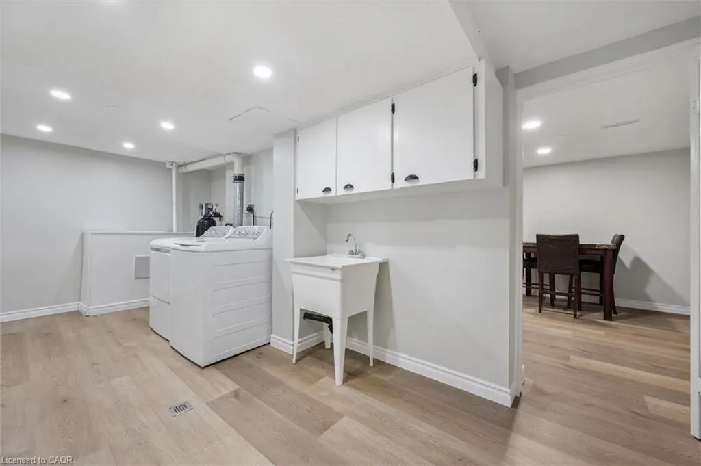 121 University Avenue E, #41