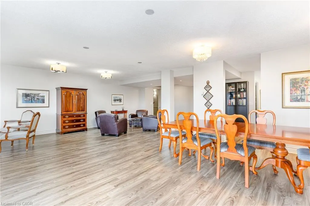 2301 Parkhaven Boulevard, #410