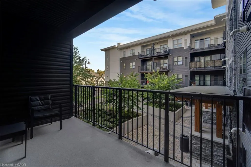 110 Fergus Avenue, #211