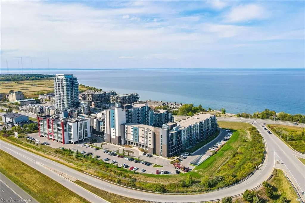 16 Concord Place, #402