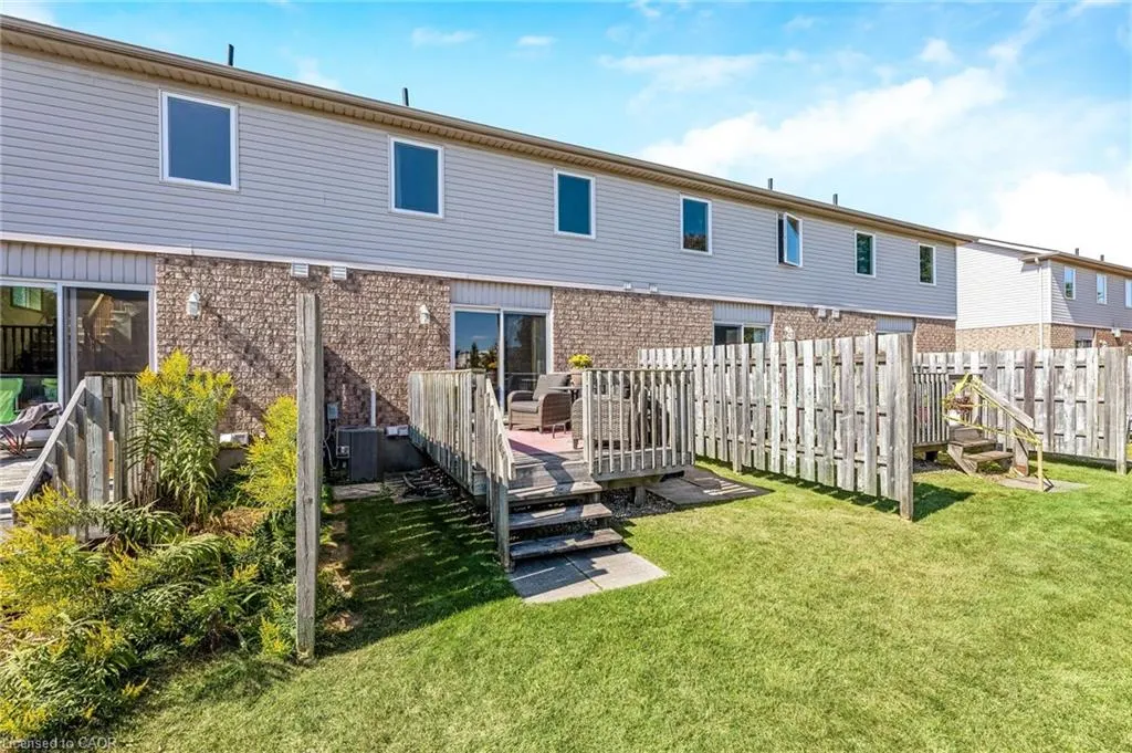 56 Roehampton Crescent