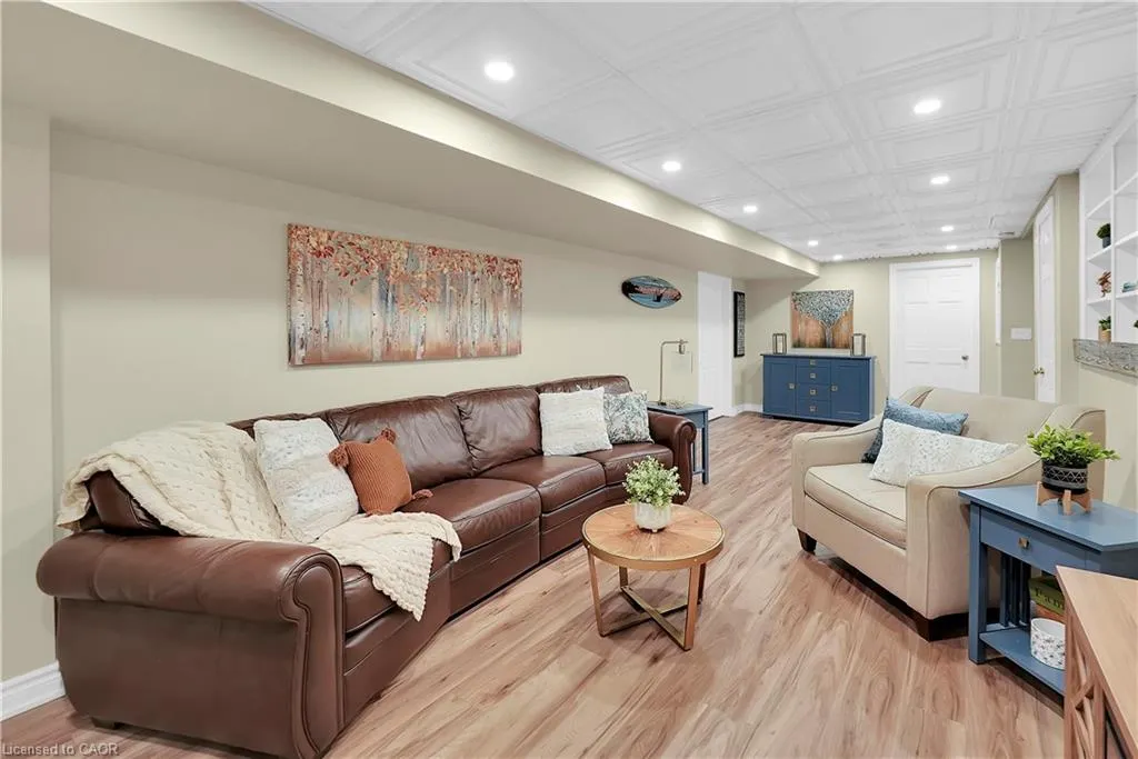 4116 Walcot Court