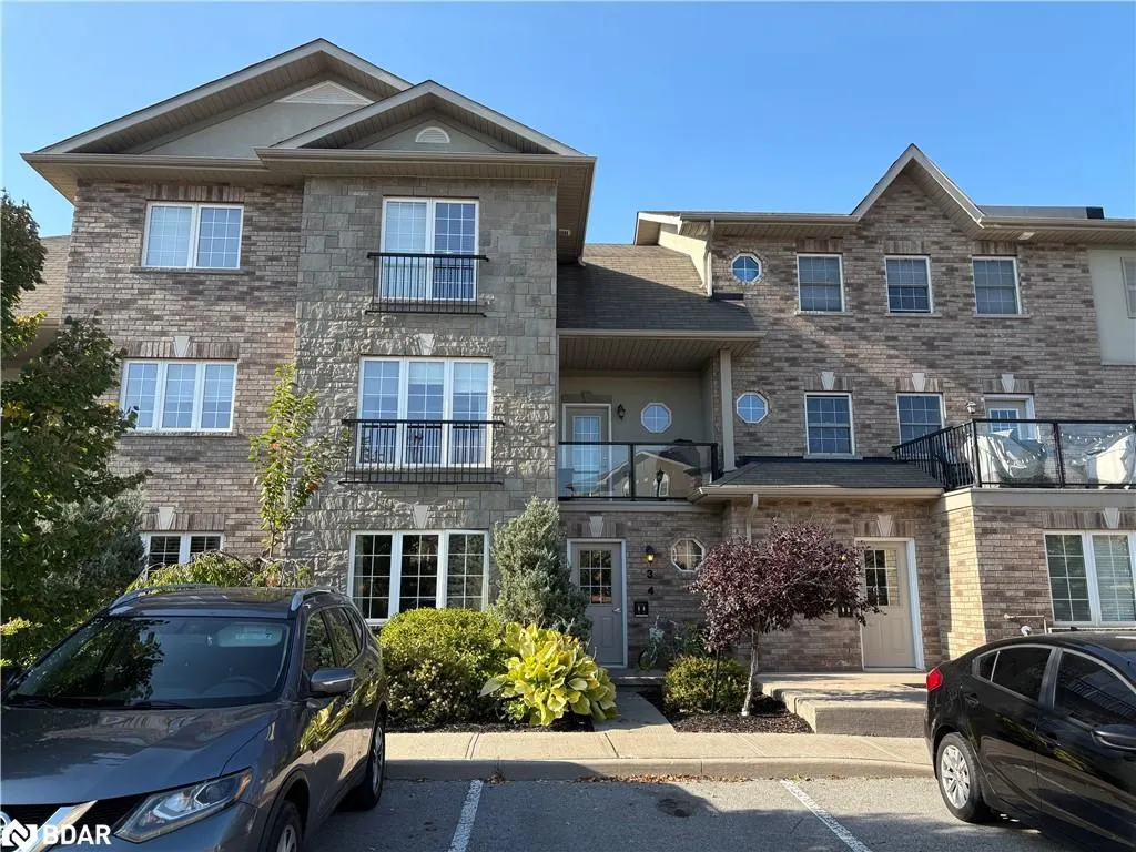 53 Ferndale Drive S, #3