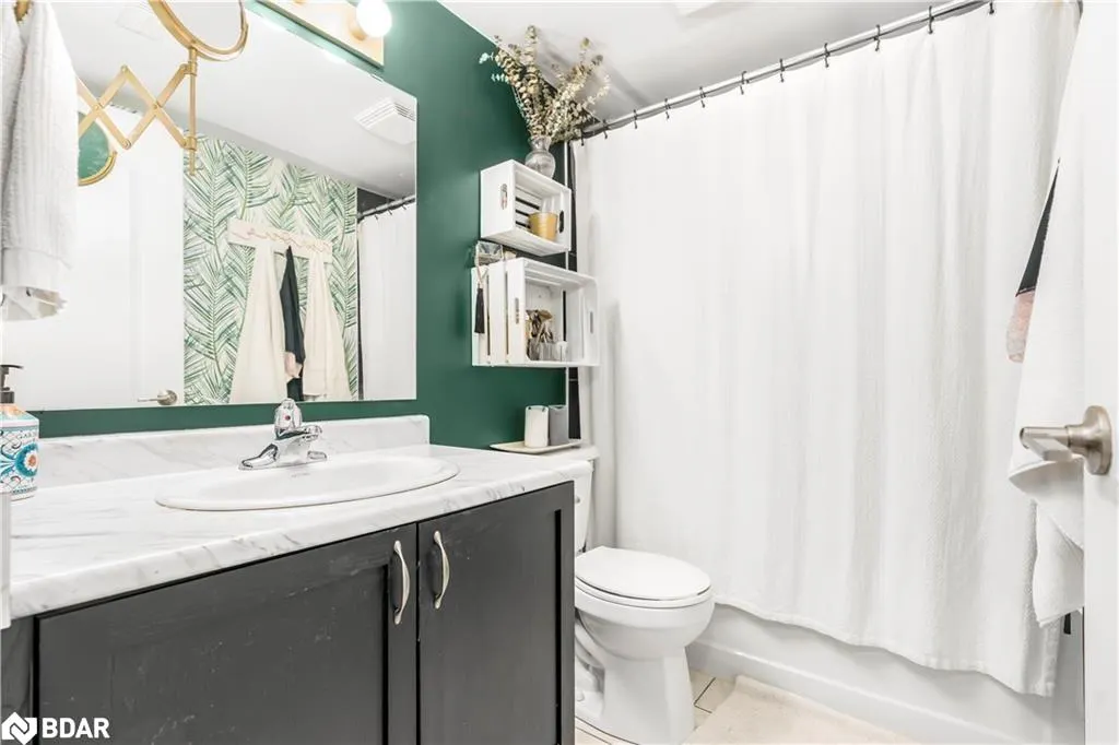 53 Ferndale Drive S, #3