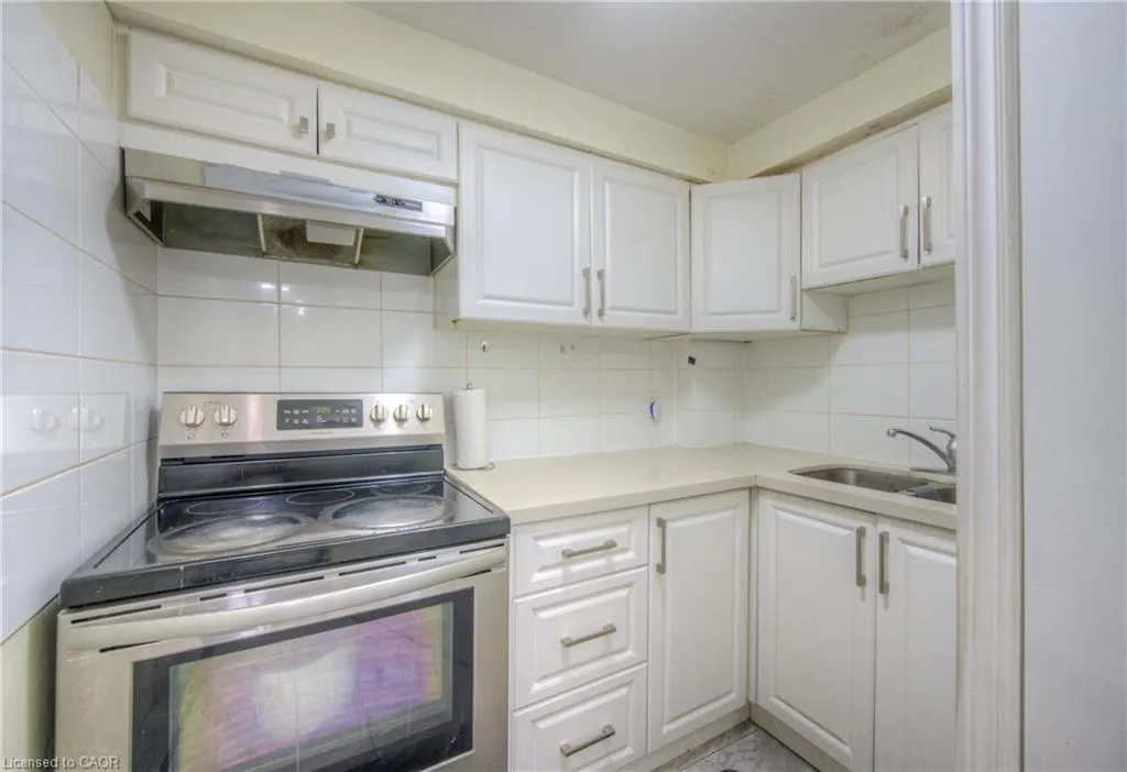 15 Glendan Court