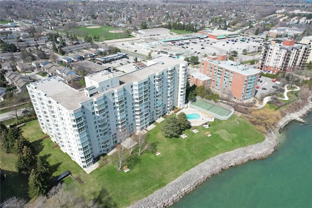 5280 Lakeshore Road, #801