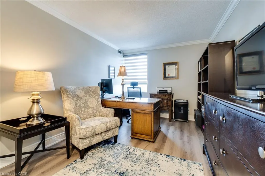 5280 Lakeshore Road, #801