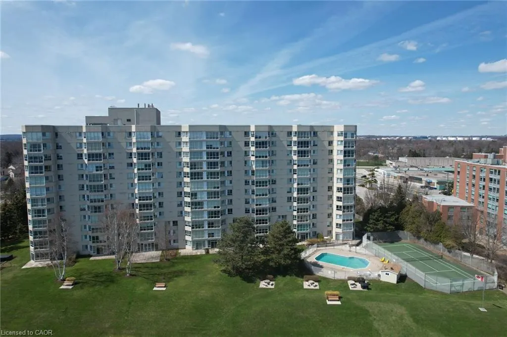 5280 Lakeshore Road, #801