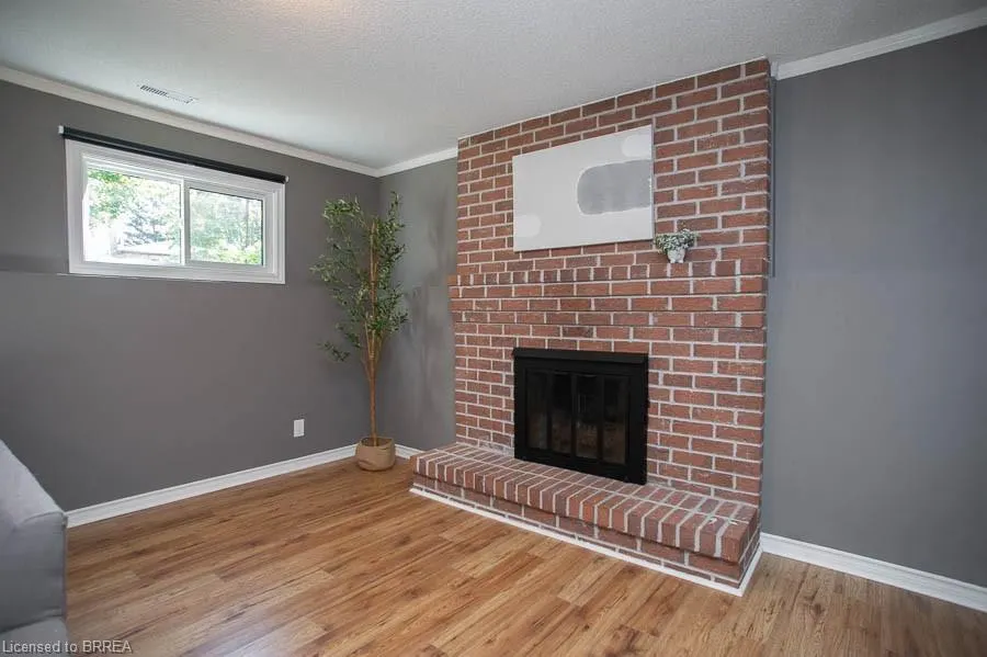 38 Ludlow Crescent