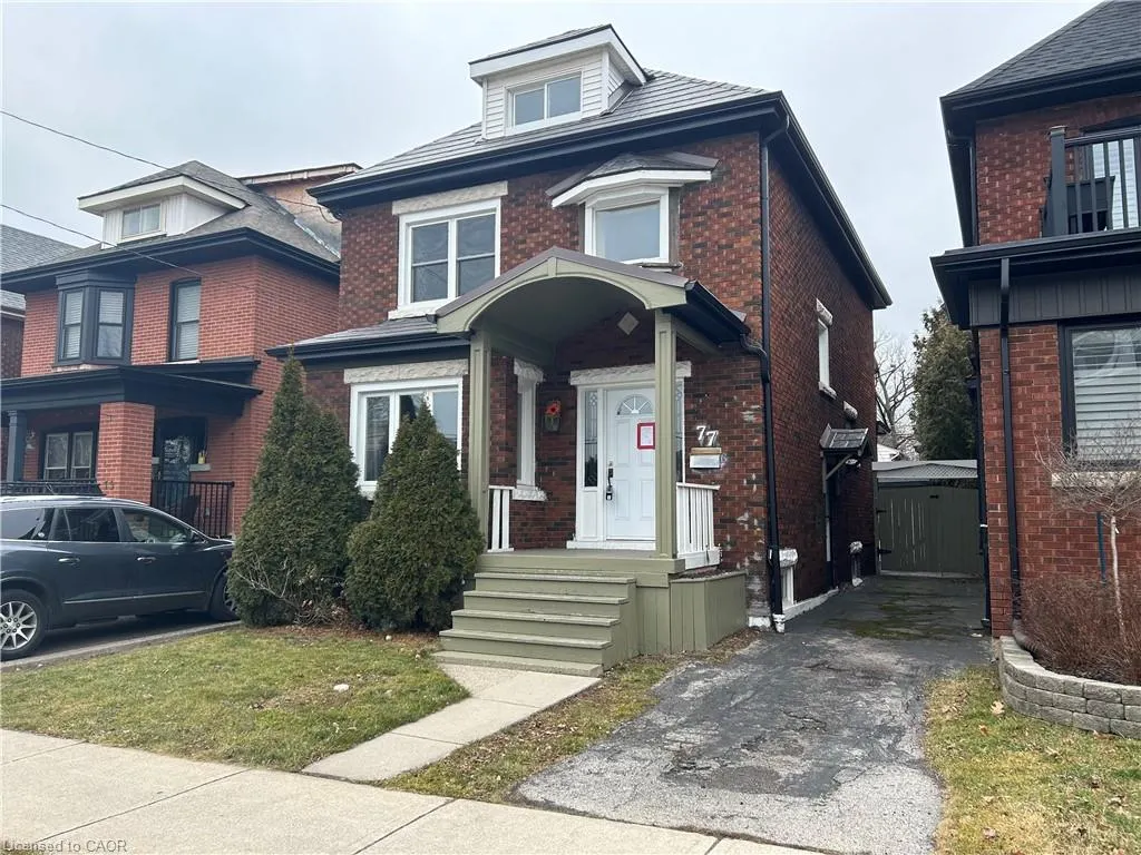 77 Ottawa Street S