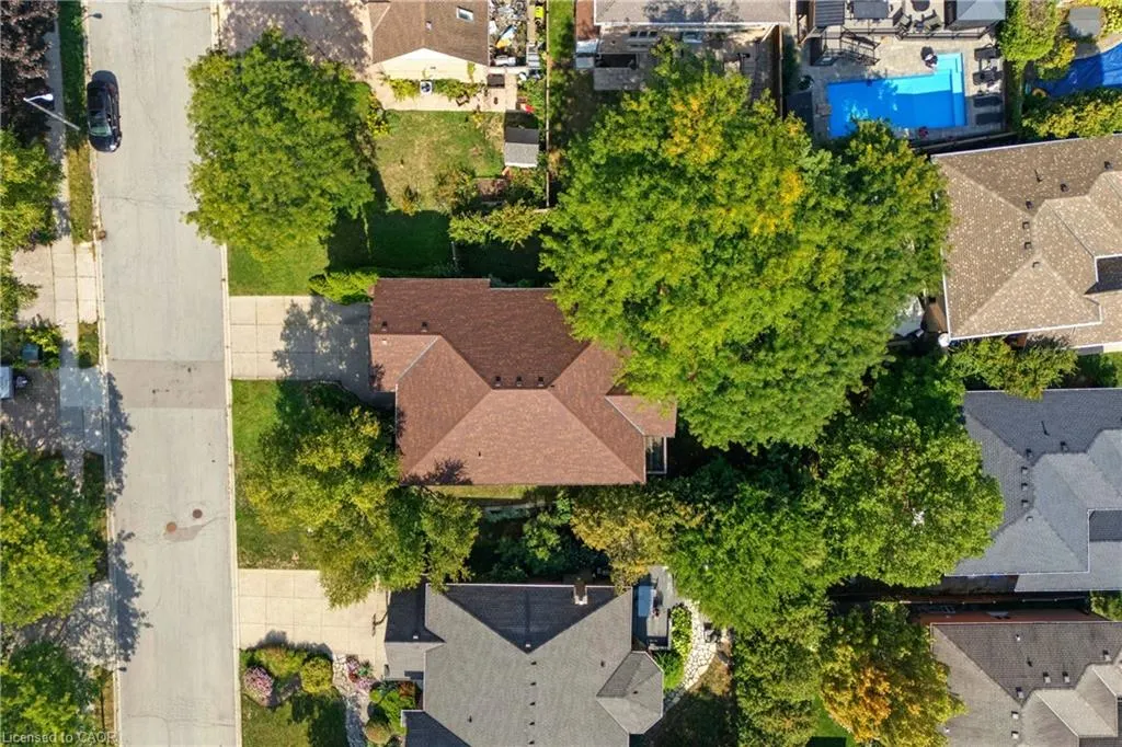 6 Renata Court