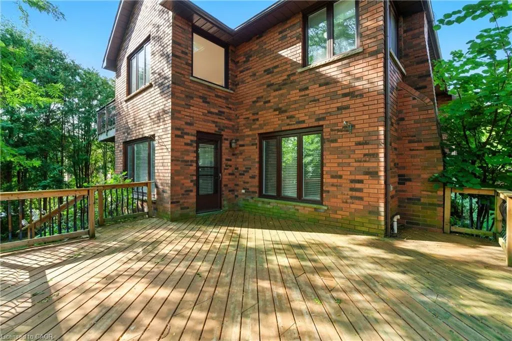 6 Renata Court