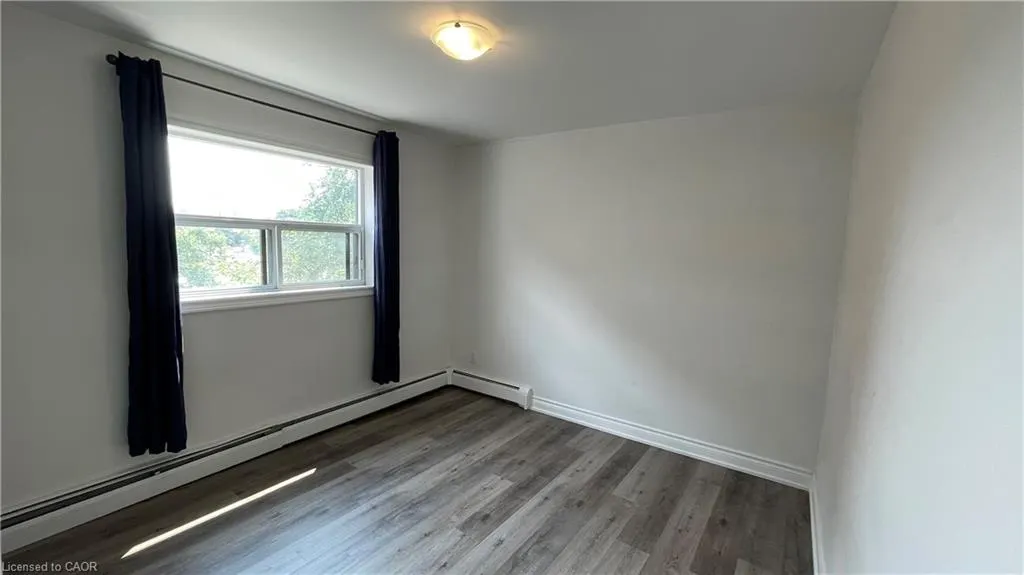 700 Lawrence Road, #305
