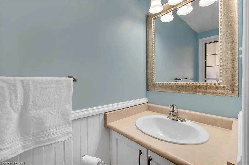205 Snowdrop Crescent